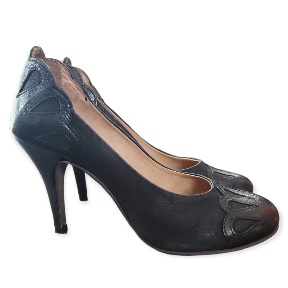 Fly London Scallop Design Heels